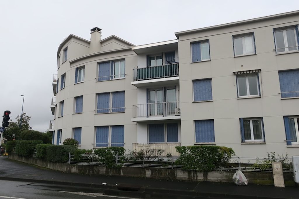 Achat appartement à vendre 3 pièces 64 m² - Clermont-Ferrand