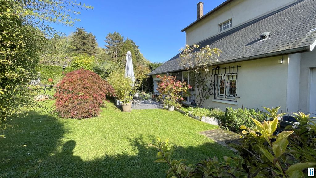 Achat maison à vendre 3 chambres 106 m² - Mont-Saint-Aignan