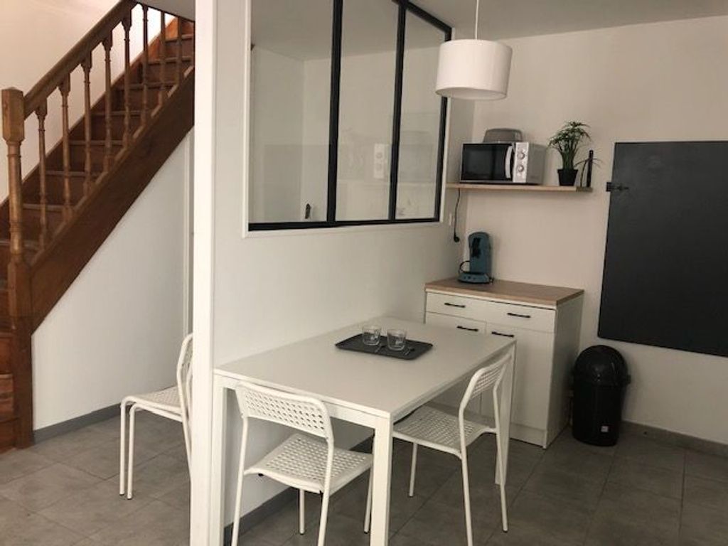 Achat appartement à vendre 2 pièces 42 m² - Nîmes