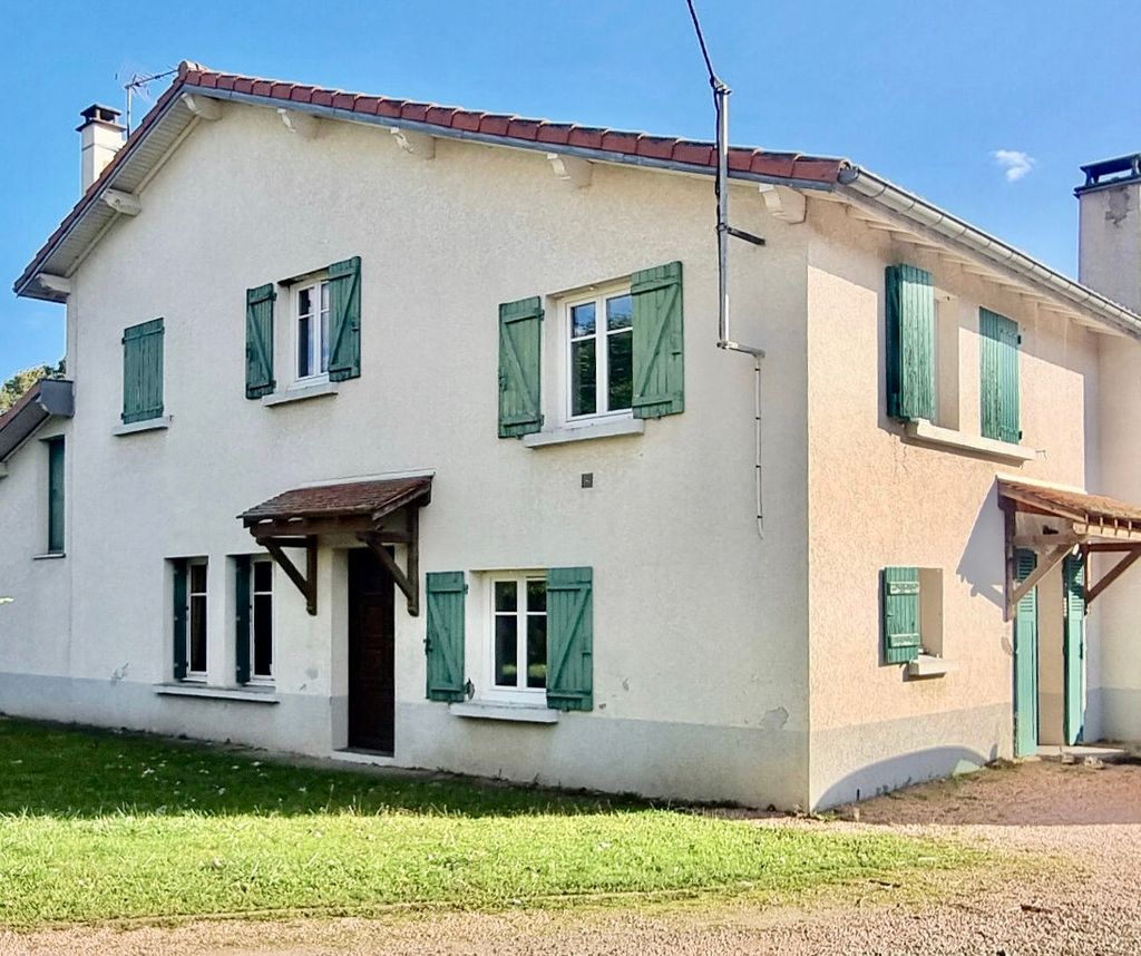 Achat maison à vendre 6 chambres 183 m² - Pont-du-Château