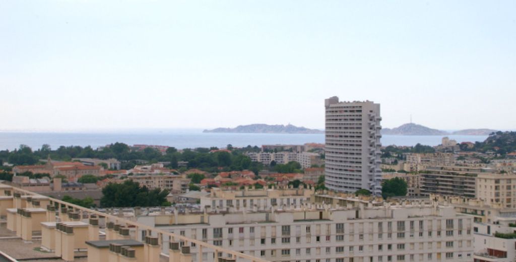 Achat appartement à vendre 3 pièces 65 m² - Marseille 9ème arrondissement