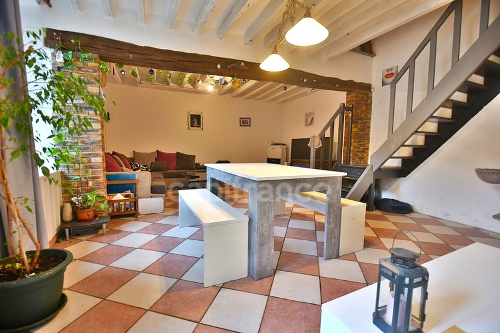 Achat maison à vendre 2 chambres 86 m² - Villeneuve-sur-Yonne