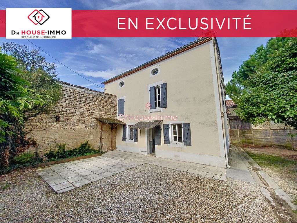 Achat maison à vendre 3 chambres 165 m² - Saint-Yrieix-sur-Charente