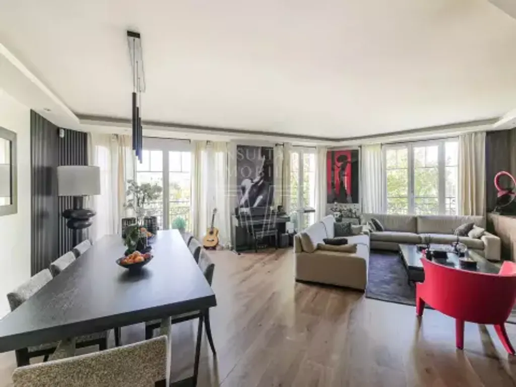 Achat appartement à vendre 5 pièces 128 m² - Neuilly-sur-Seine