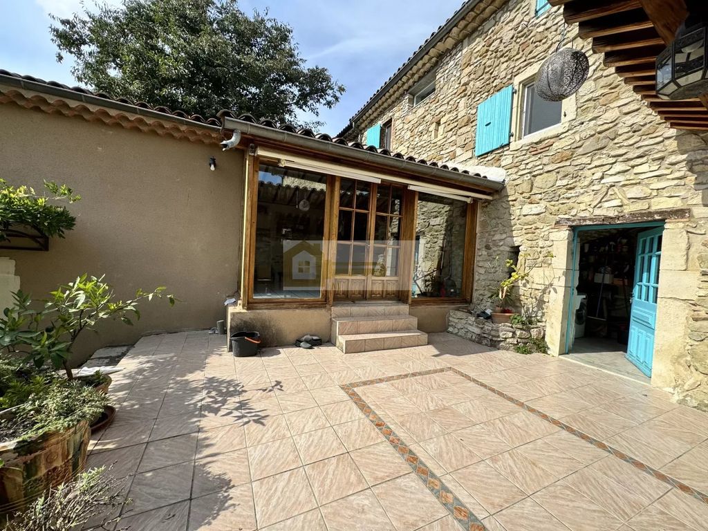 Achat maison à vendre 4 chambres 164 m² - Rochefort-en-Valdaine