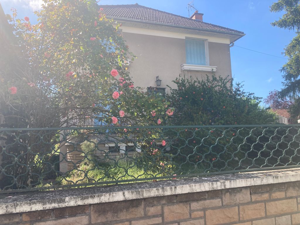 Achat maison à vendre 4 chambres 143 m² - Chalon-sur-Saône