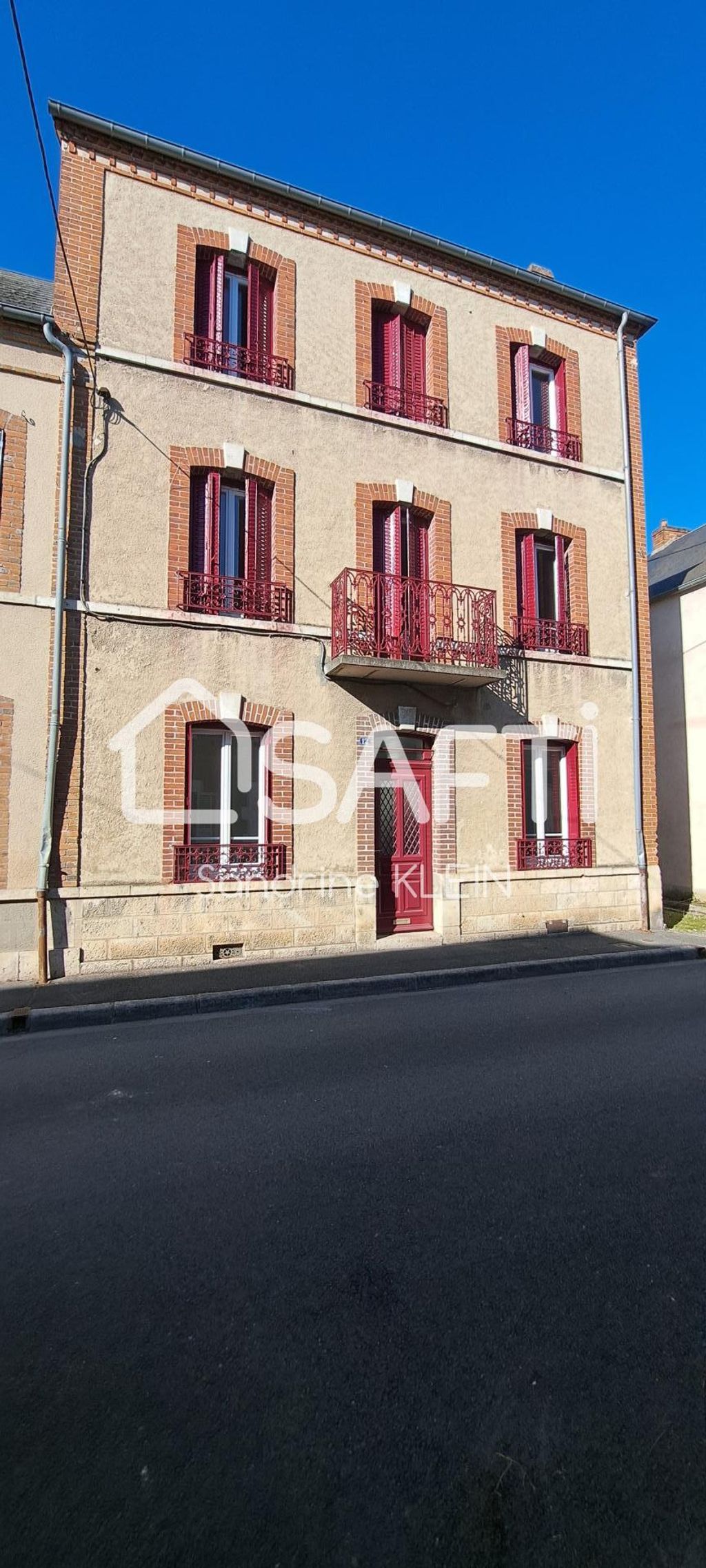 Achat maison à vendre 4 chambres 97 m² - Château-Landon