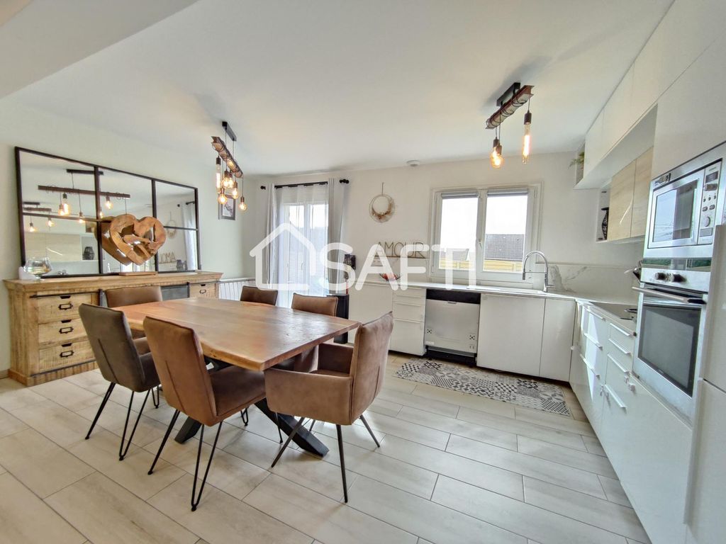 Achat maison à vendre 6 chambres 137 m² - Morigny-Champigny