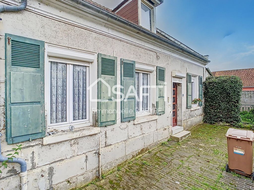 Achat maison à vendre 2 chambres 120 m² - Chiry-Ourscamp