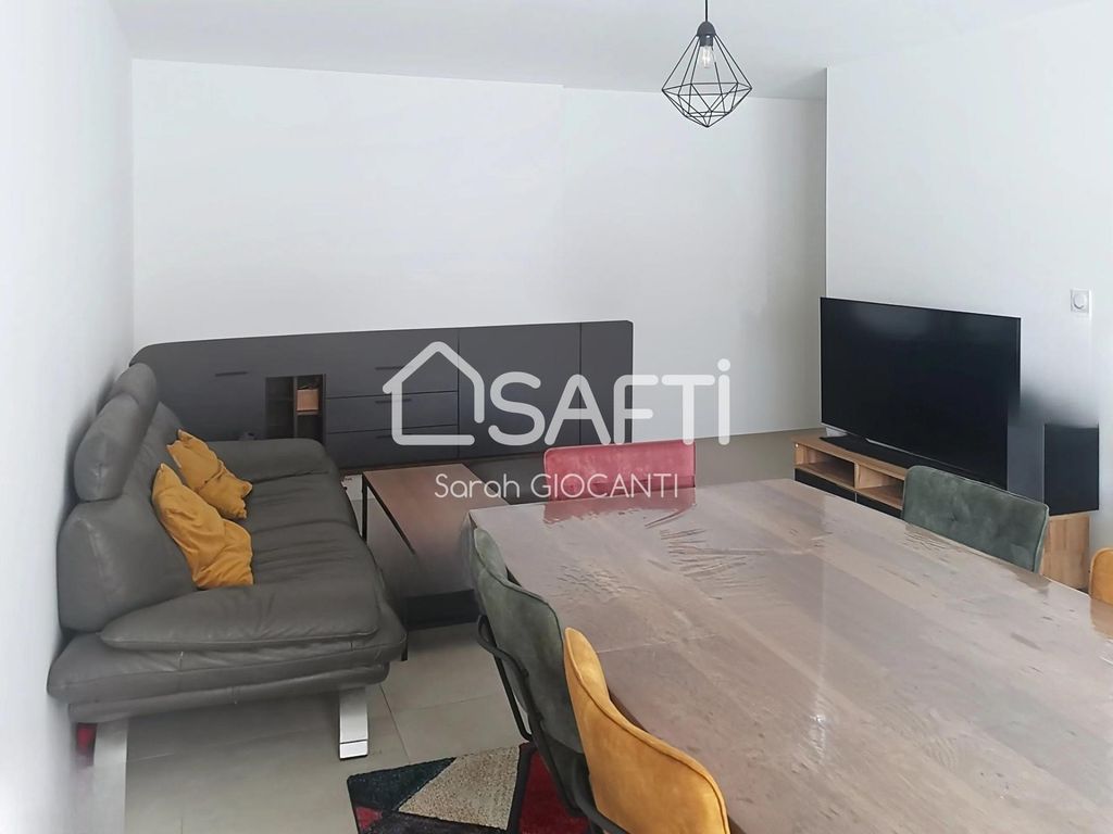 Achat appartement à vendre 3 pièces 71 m² - Ajaccio