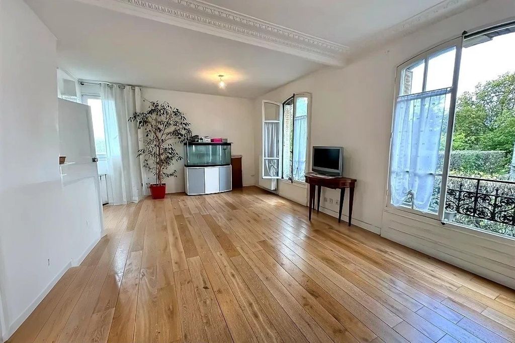 Achat appartement à vendre 3 pièces 74 m² - Choisy-le-Roi