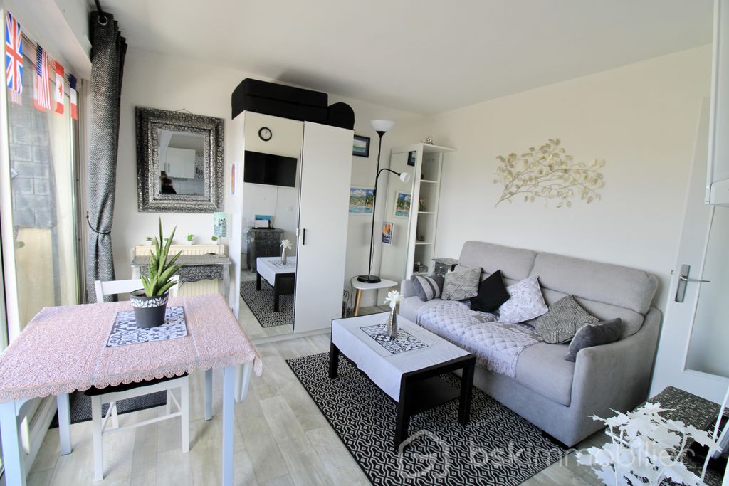 Achat studio à vendre 25 m² - Courseulles-sur-Mer