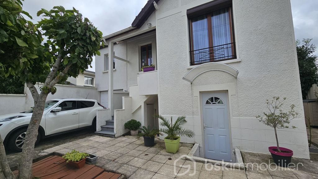 Achat maison à vendre 3 chambres 102 m² - Aulnay-sous-Bois