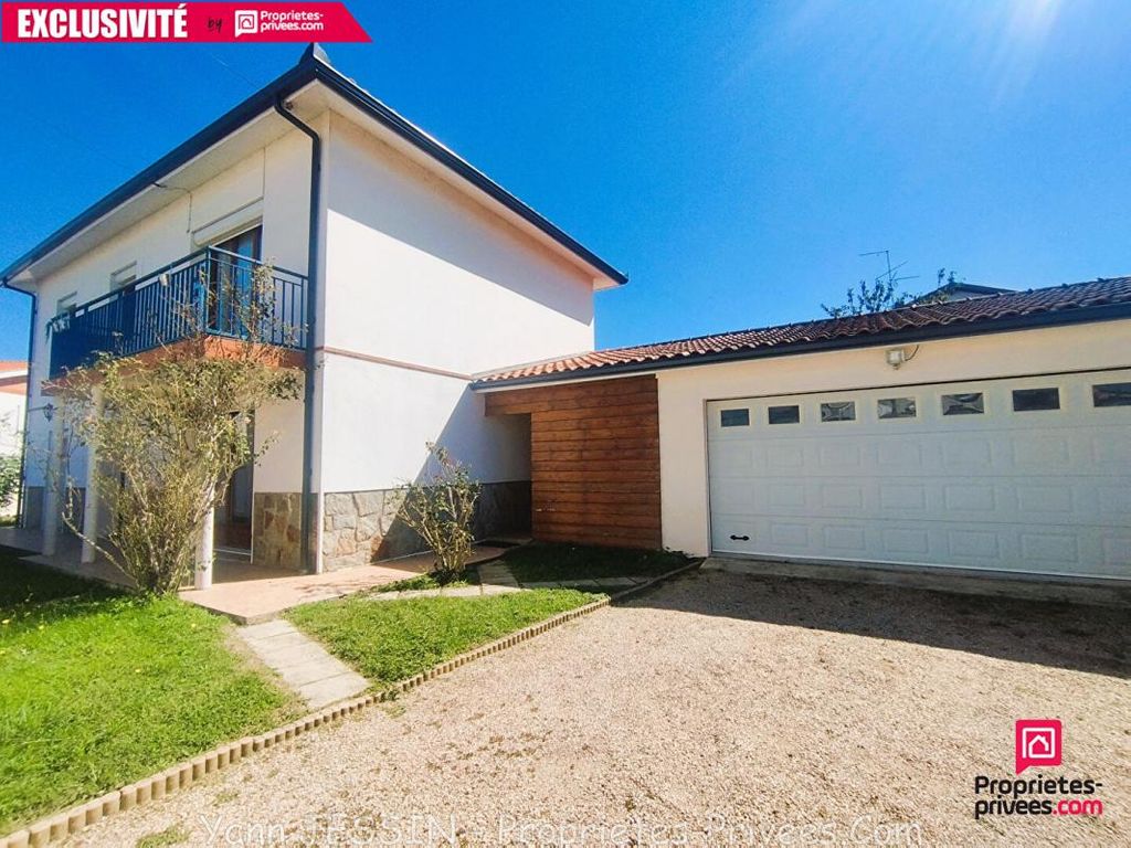 Achat maison à vendre 3 chambres 129 m² - Villeneuve-Tolosane