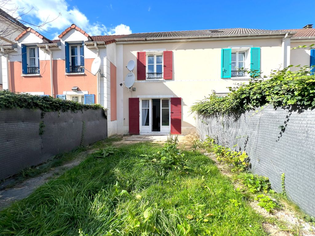 Achat maison à vendre 2 chambres 68 m² - Bailly-Romainvilliers