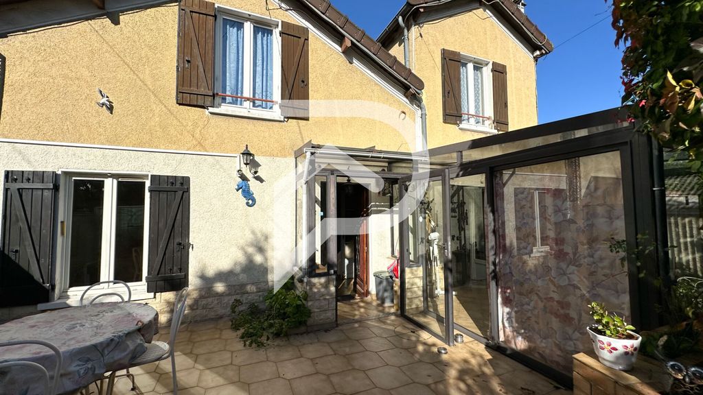 Achat maison à vendre 2 chambres 68 m² - Aulnay-sous-Bois