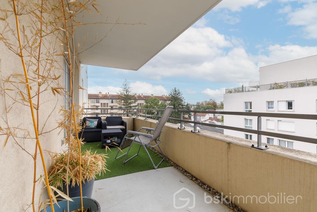 Achat appartement à vendre 2 pièces 47 m² - Villeurbanne