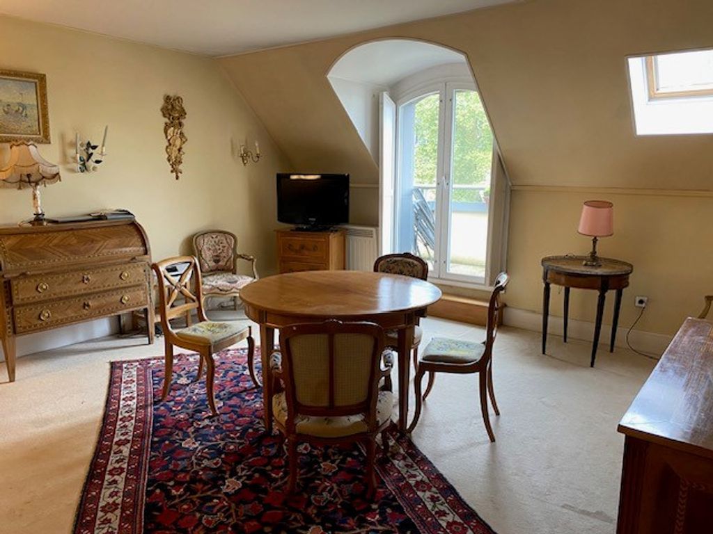 Achat appartement à vendre 3 pièces 87 m² - Versailles