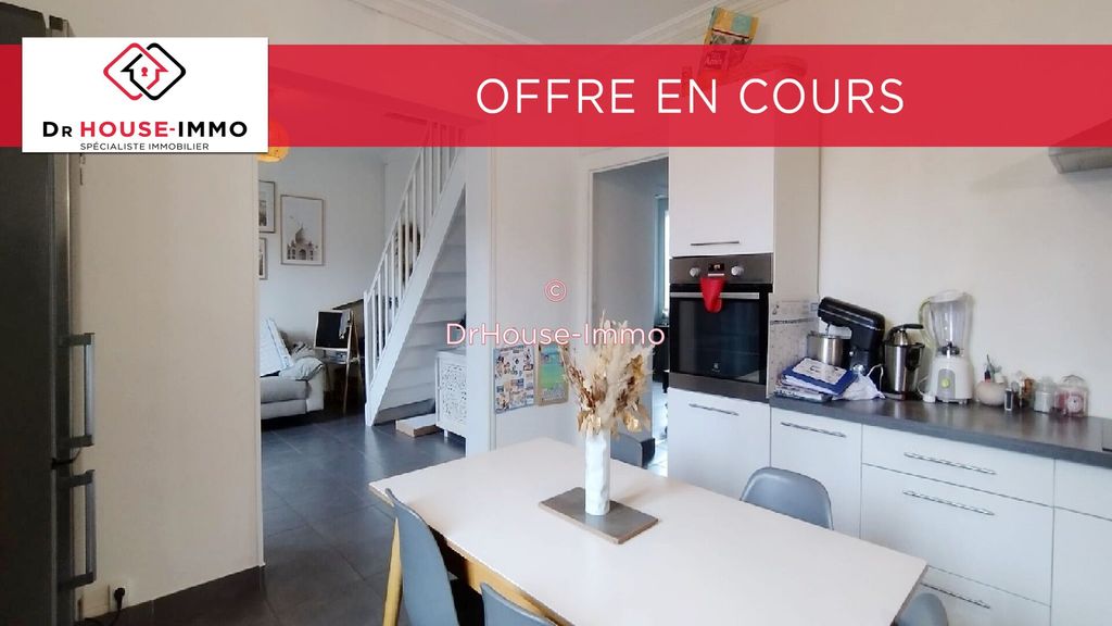 Achat maison à vendre 3 chambres 78 m² - Roche-la-Molière