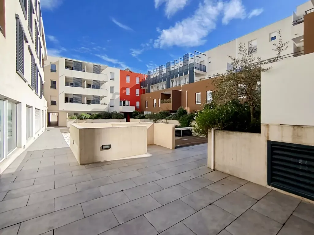 Achat appartement à vendre 3 pièces 64 m² - Montpellier