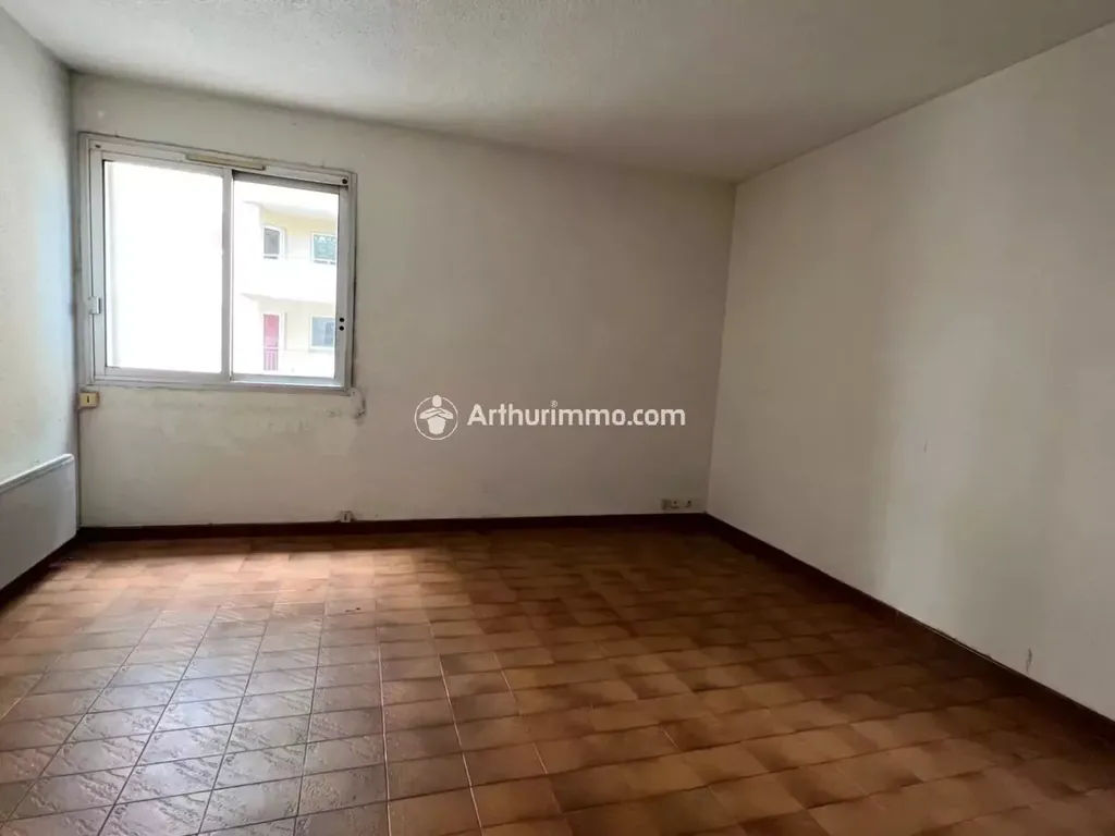 Achat appartement à vendre 2 pièces 53 m² - Millau