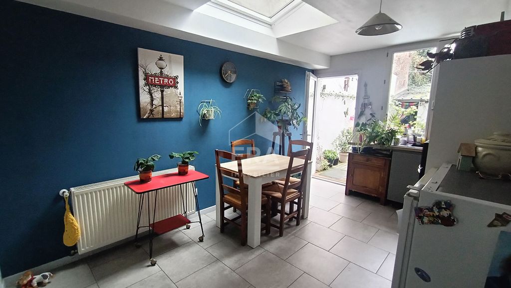 Achat maison à vendre 3 chambres 90 m² - Saint-Quentin