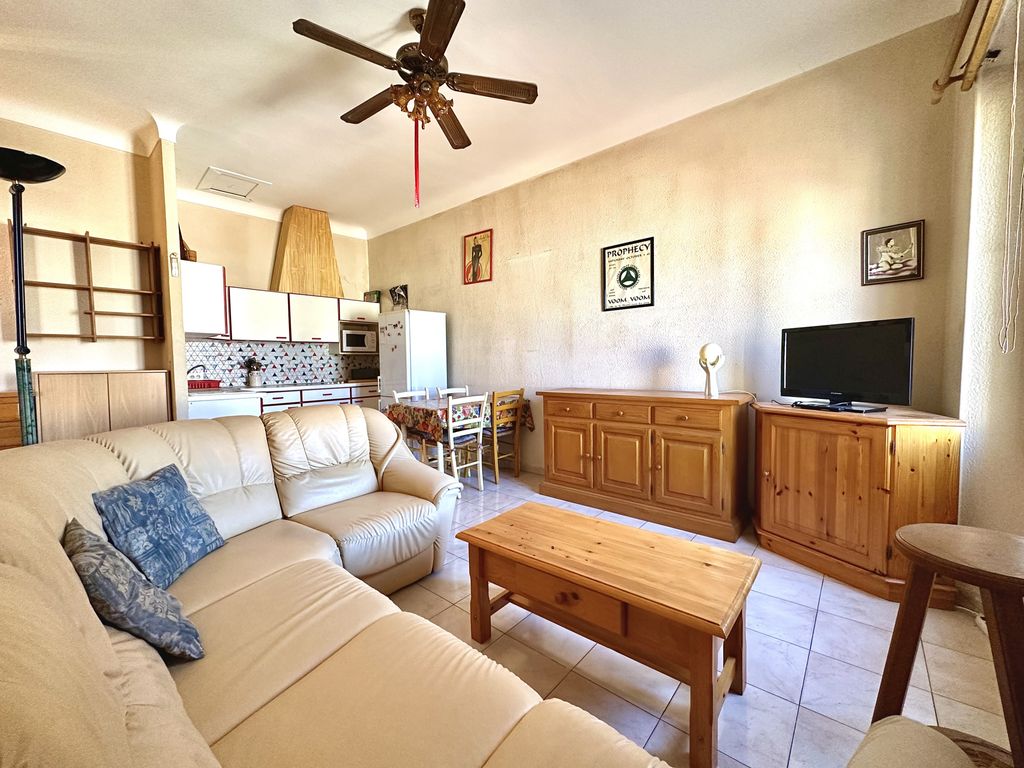 Achat appartement à vendre 2 pièces 37 m² - Sainte-Maxime