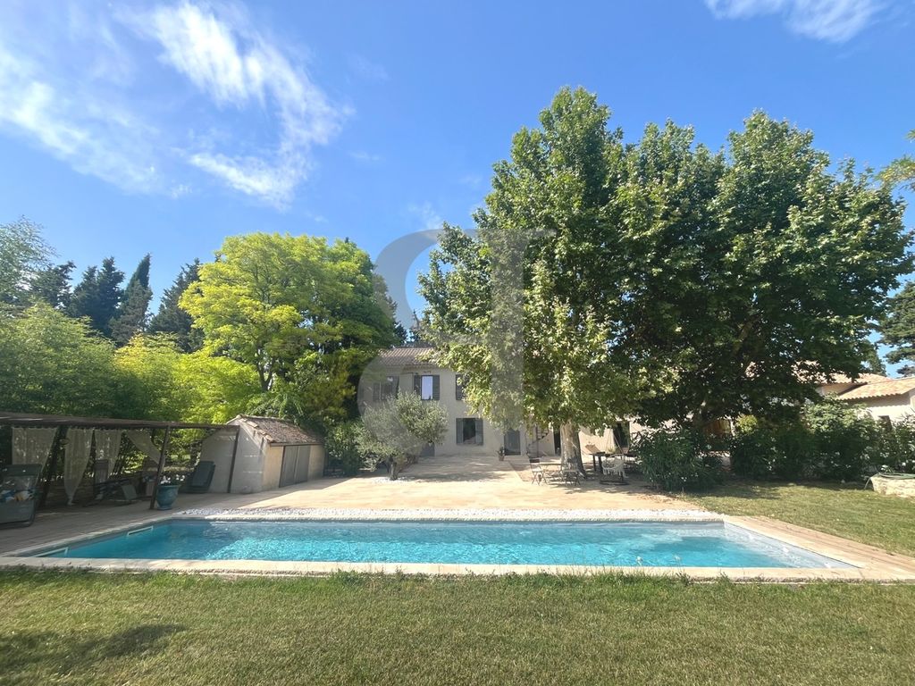 Achat maison à vendre 7 chambres 376 m² - Vaison-la-Romaine