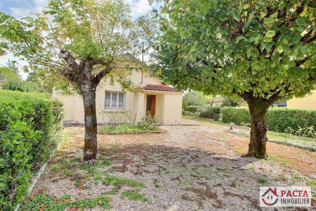 Achat maison à vendre 3 chambres 97 m² - Castres