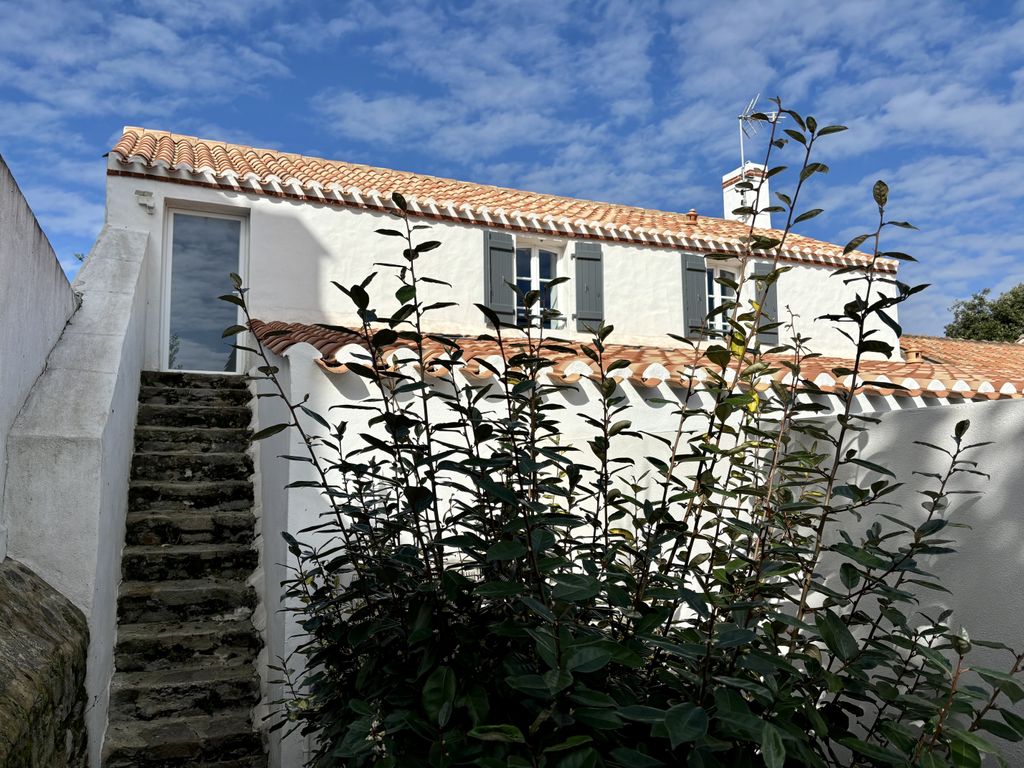 Achat maison à vendre 4 chambres 158 m² - Noirmoutier-en-l'Île