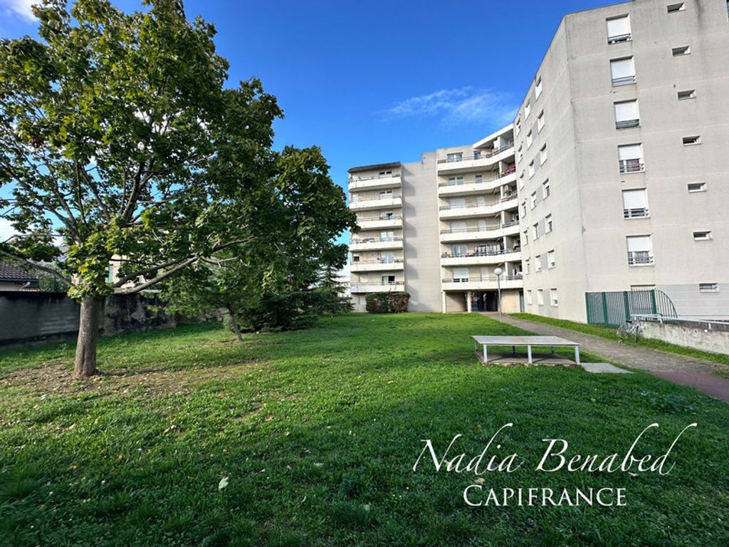 Achat appartement à vendre 3 pièces 71 m² - Bron