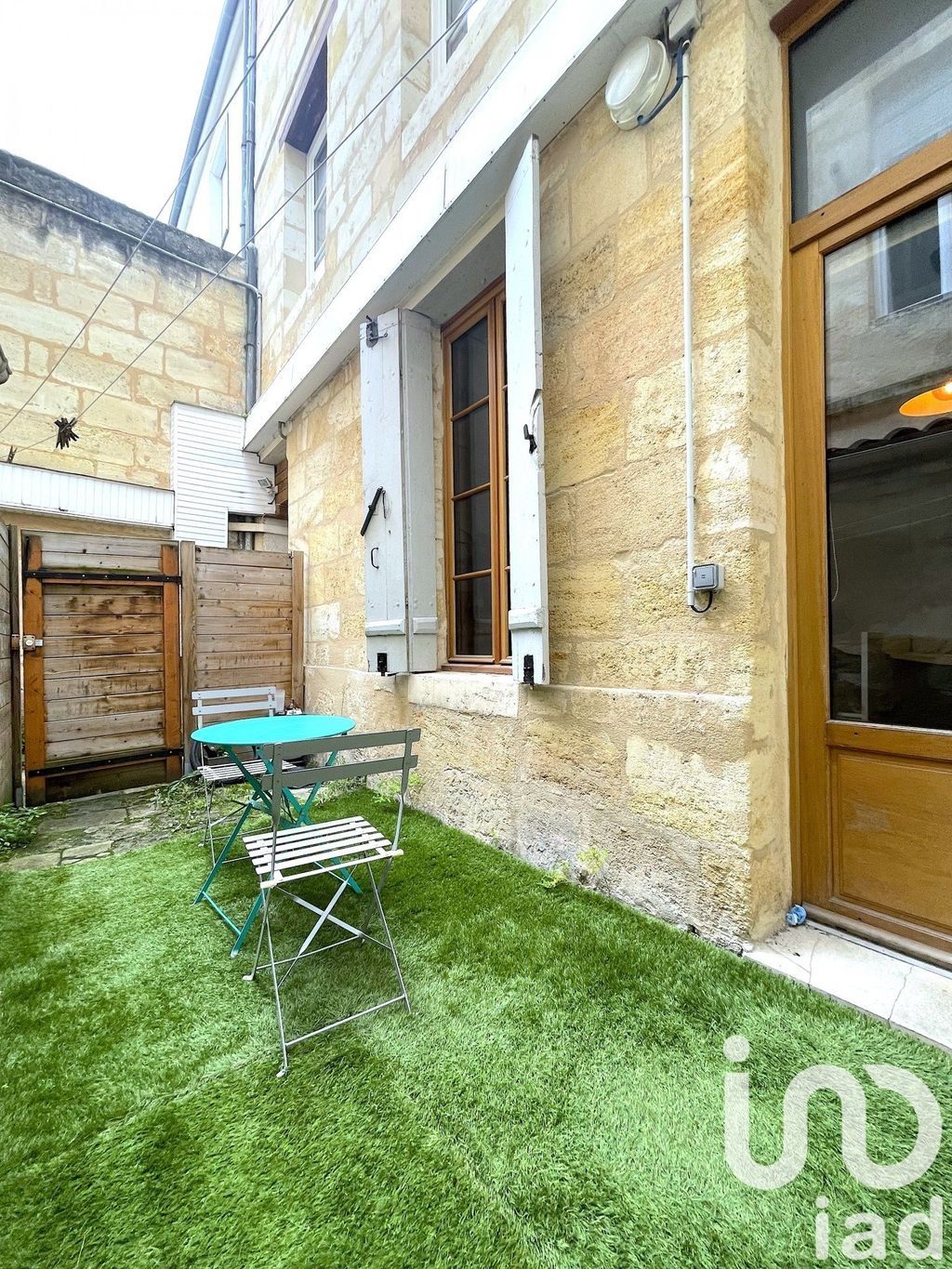 Achat studio à vendre 31 m² - Bordeaux