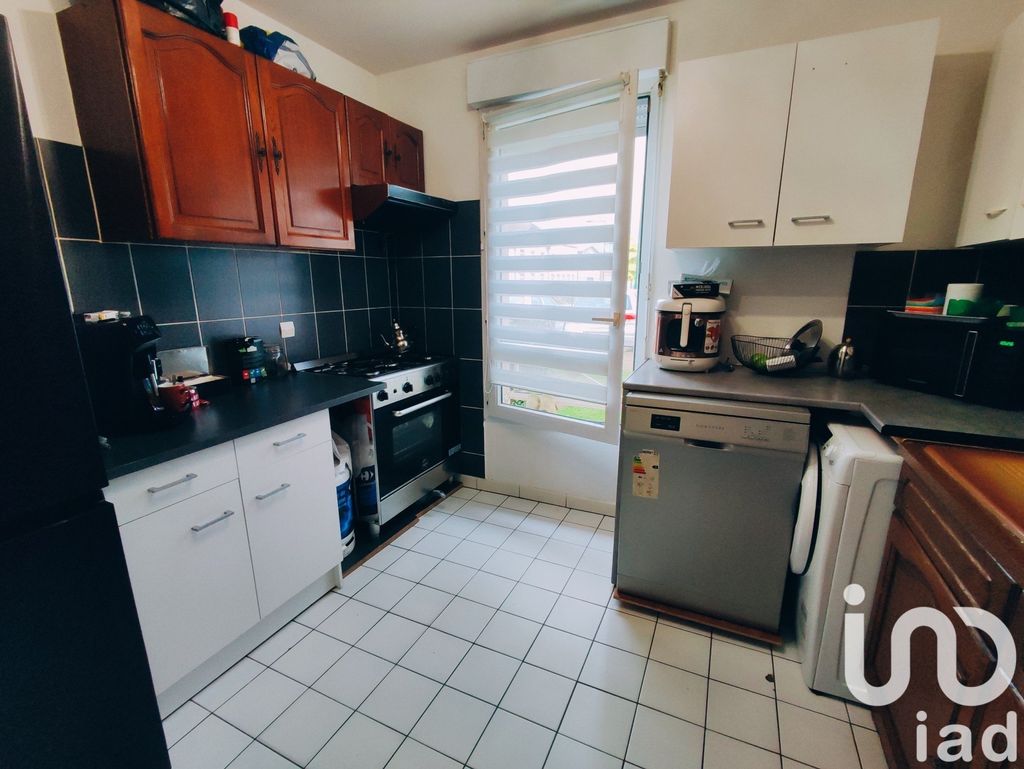 Achat appartement à vendre 3 pièces 70 m² - Le Plessis-Belleville