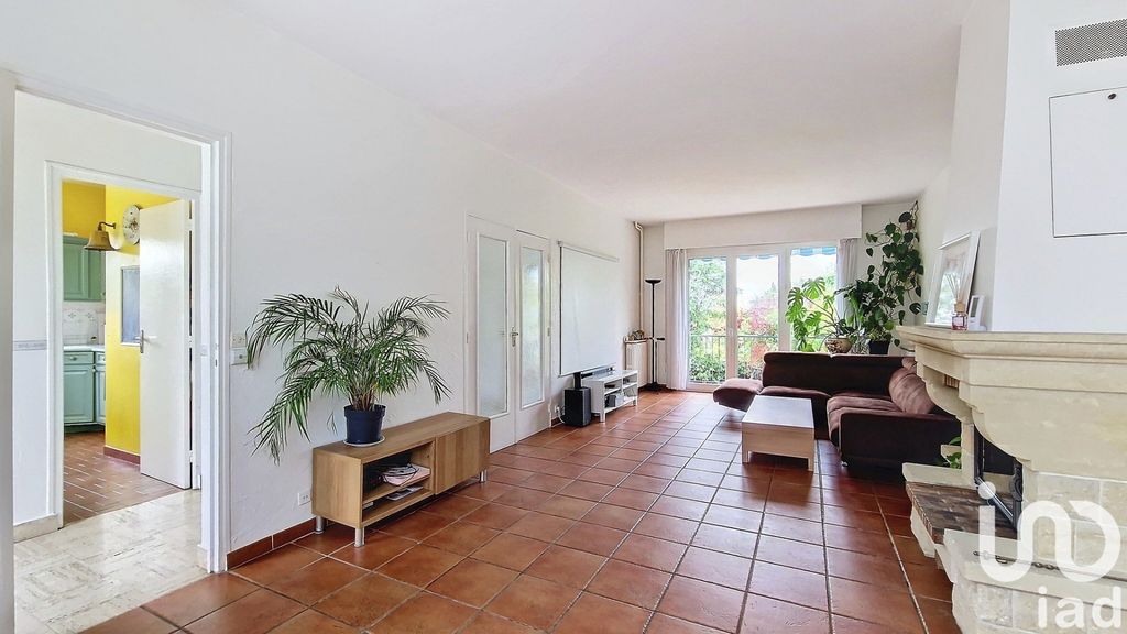 Achat maison à vendre 6 chambres 214 m² - Cachan