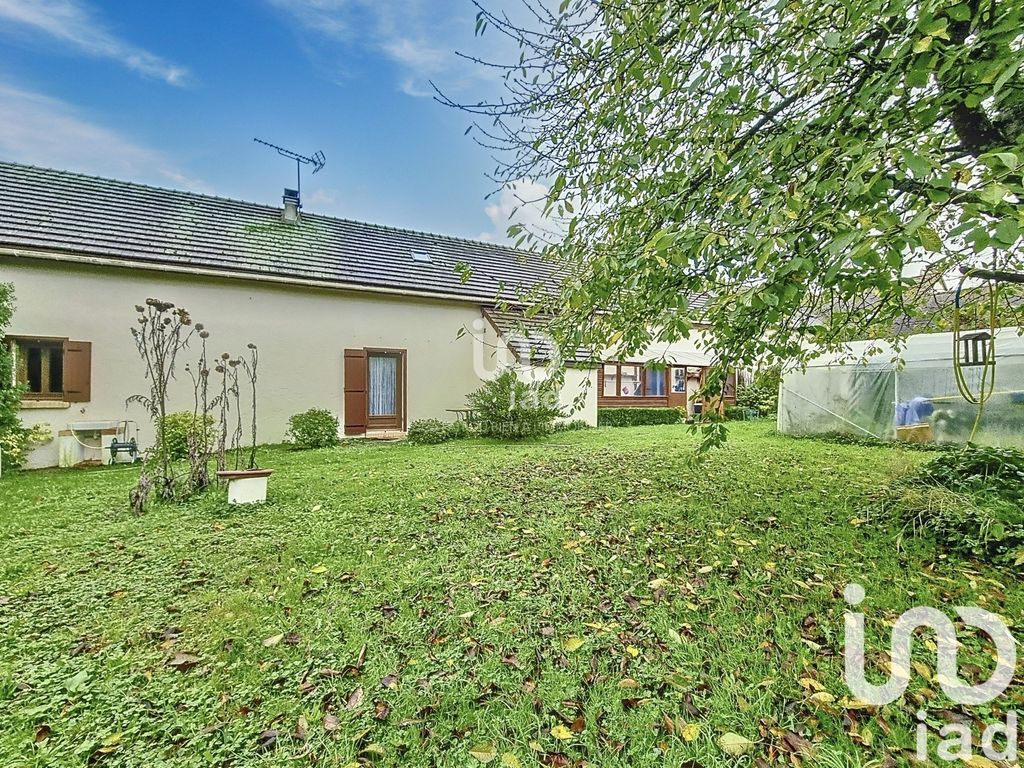 Achat maison à vendre 3 chambres 153 m² - Boissy-Mauvoisin