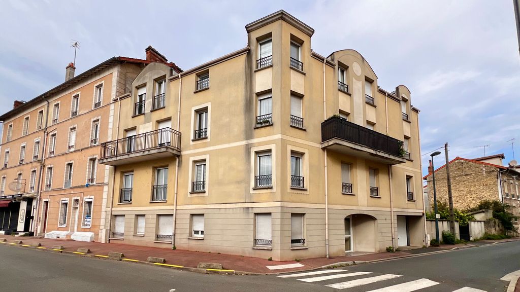 Achat appartement à vendre 2 pièces 44 m² - Corbeil-Essonnes