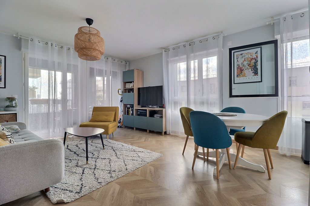 Achat appartement à vendre 4 pièces 81 m² - Paris 18ème arrondissement