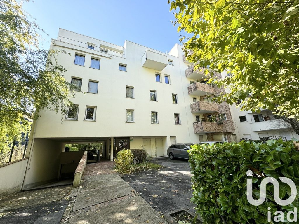 Achat appartement à vendre 3 pièces 67 m² - Noisy-le-Grand