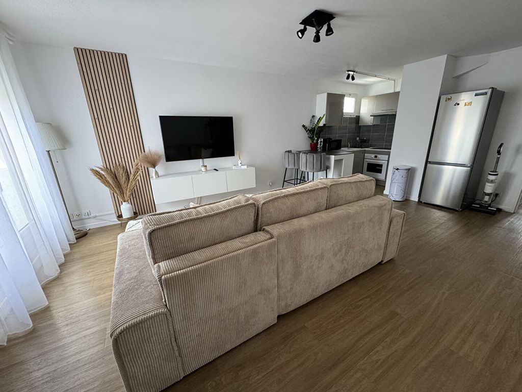 Achat appartement à vendre 2 pièces 49 m² - Livry-Gargan