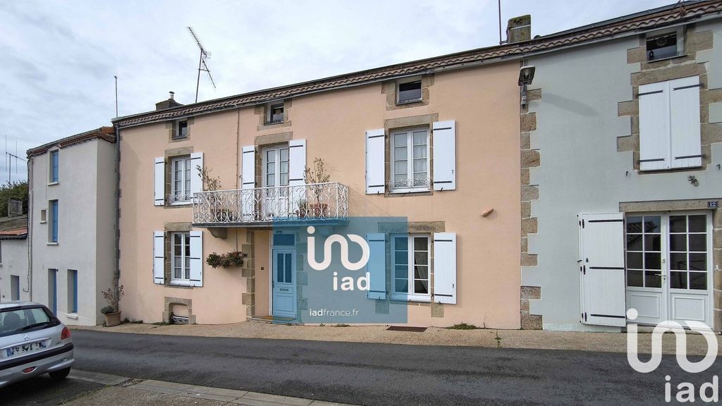 Achat maison à vendre 2 chambres 100 m² - Maulévrier