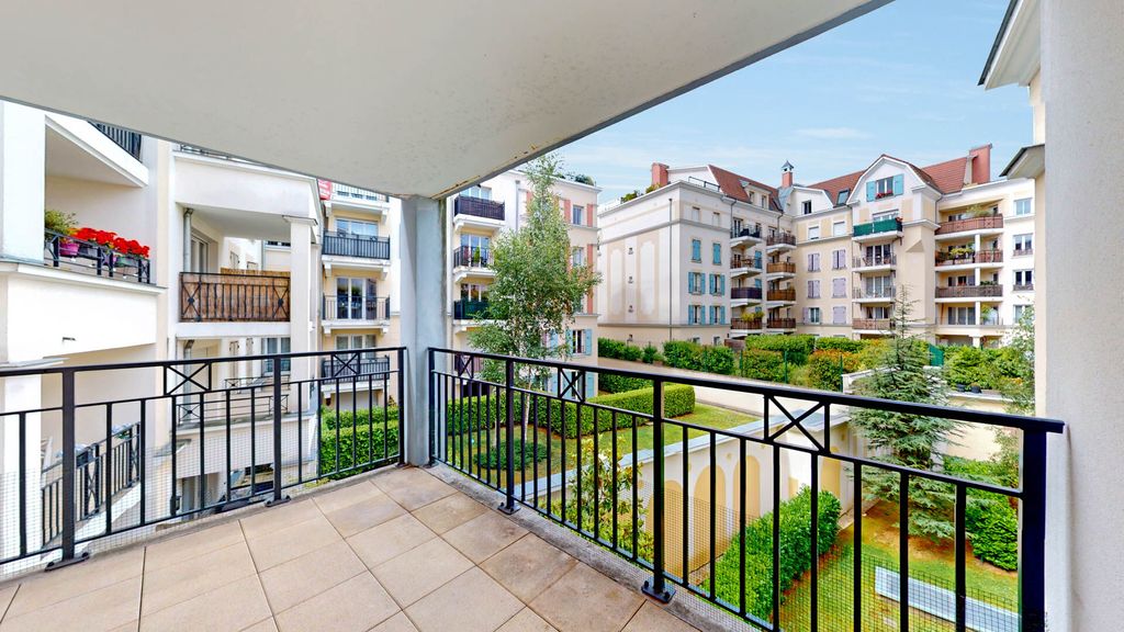 Achat appartement à vendre 3 pièces 70 m² - Le Plessis-Robinson