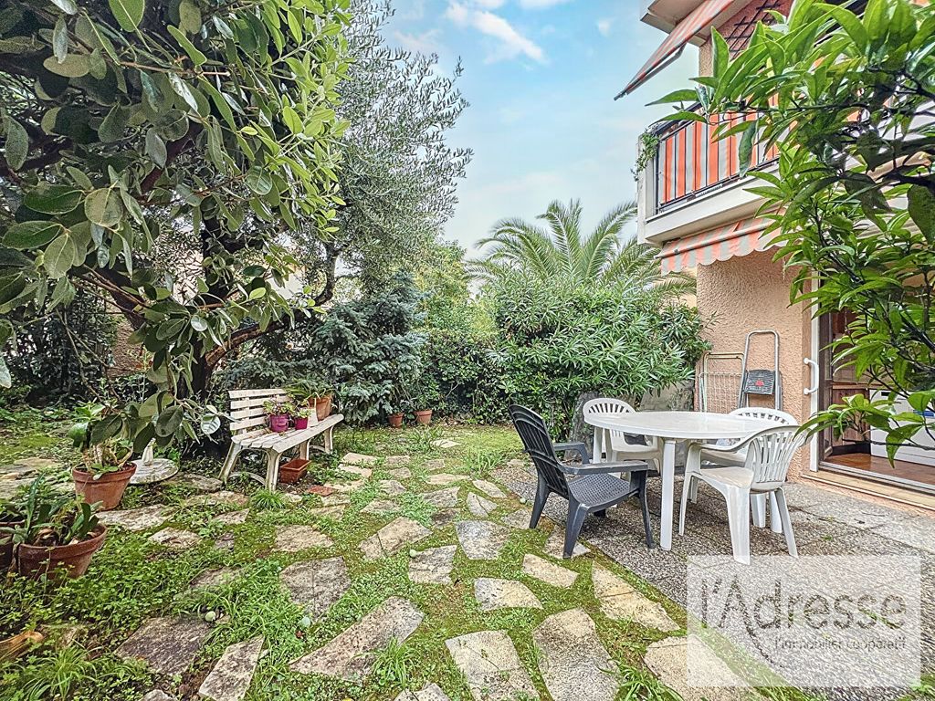 Achat appartement à vendre 3 pièces 63 m² - Antibes