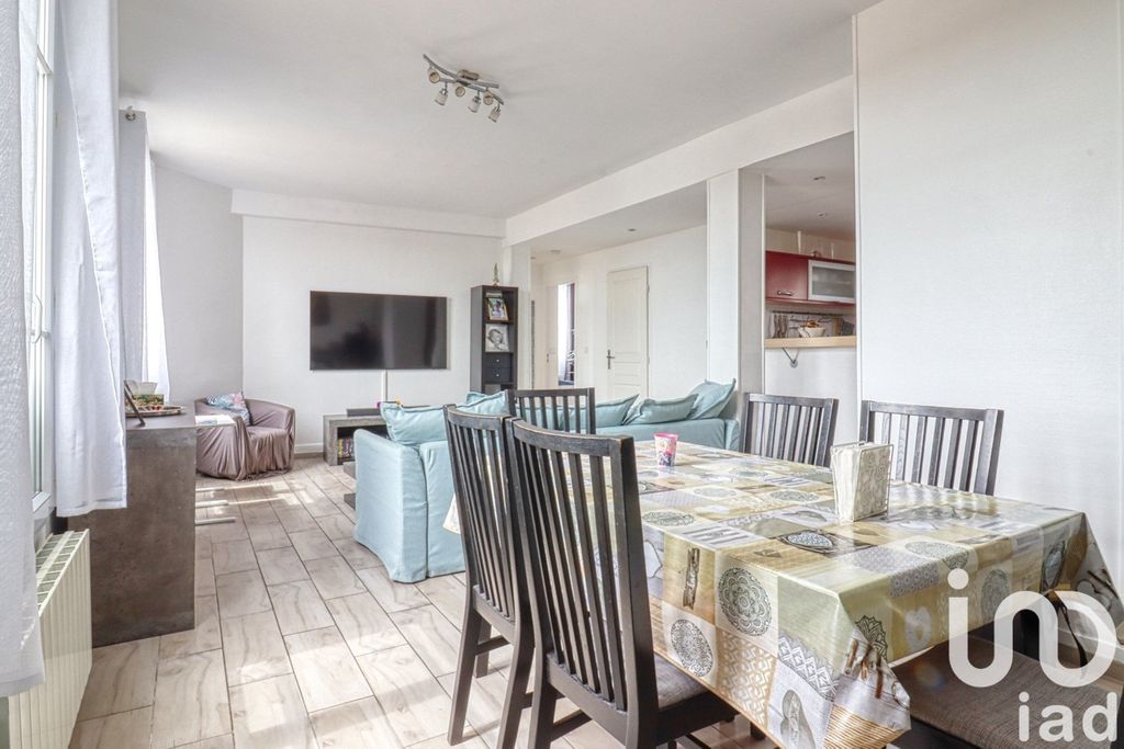 Achat appartement à vendre 4 pièces 73 m² - Groslay