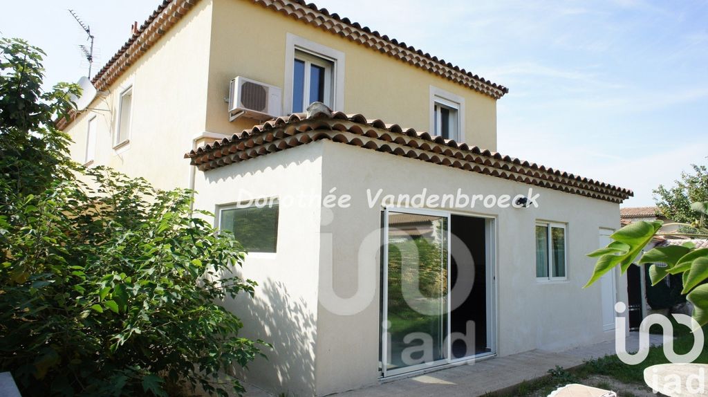 Achat maison à vendre 4 chambres 98 m² - Marignane