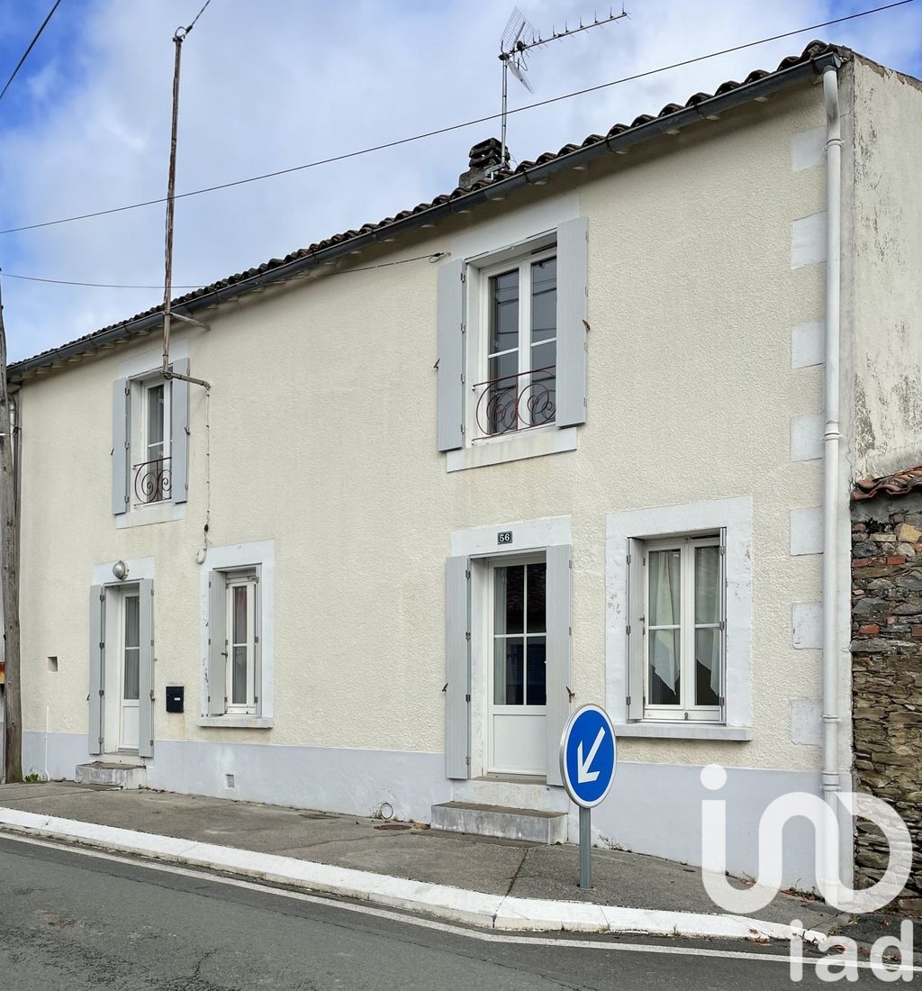 Achat maison à vendre 3 chambres 117 m² - Saint-Laurs