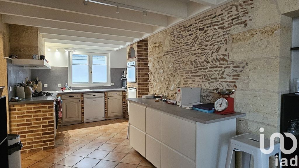 Achat maison à vendre 3 chambres 145 m² - Ludon-Médoc