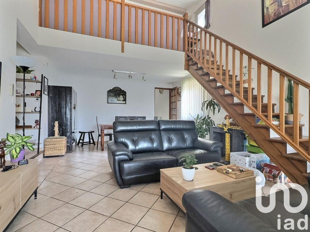 Achat maison à vendre 3 chambres 106 m² - La Seyne-sur-Mer