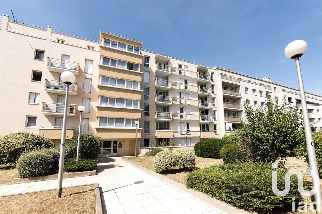 Achat appartement à vendre 2 pièces 49 m² - Bonneuil-sur-Marne