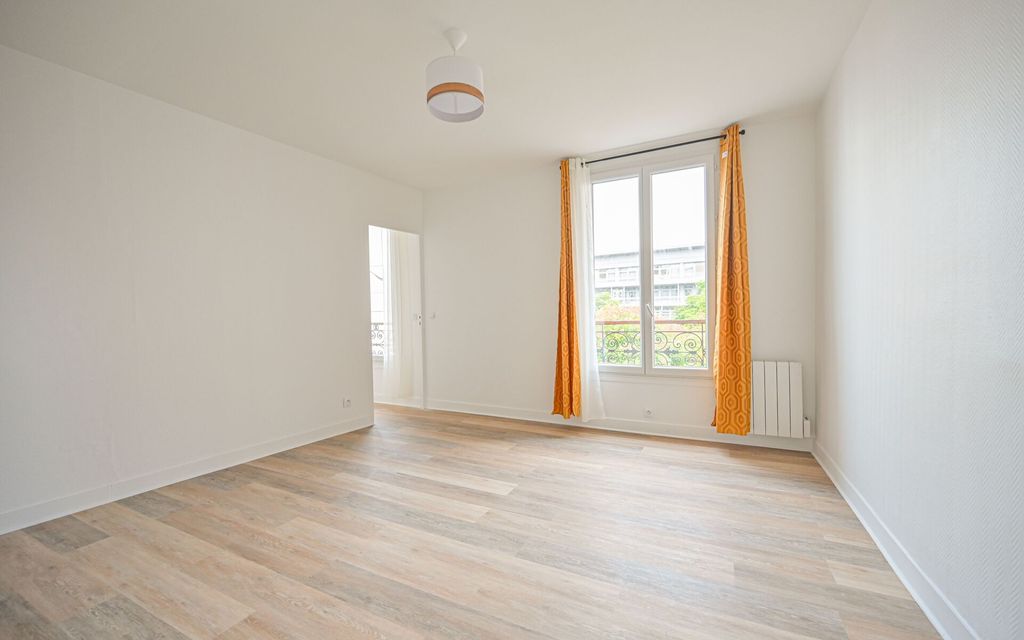 Achat appartement à vendre 2 pièces 34 m² - Paris 19ème arrondissement