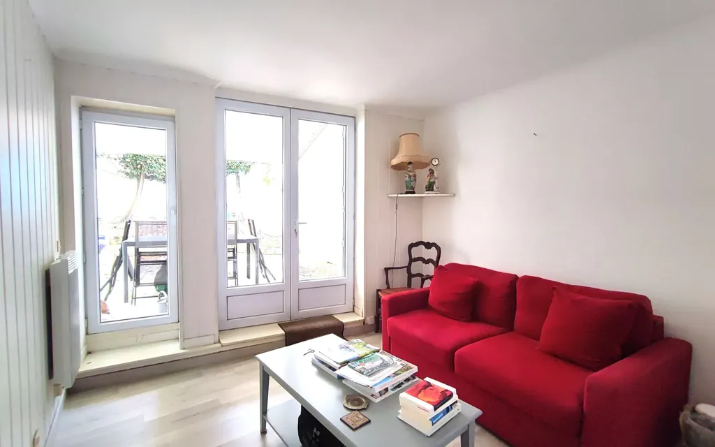 Achat appartement à vendre 2 pièces 46 m² - La Rochelle